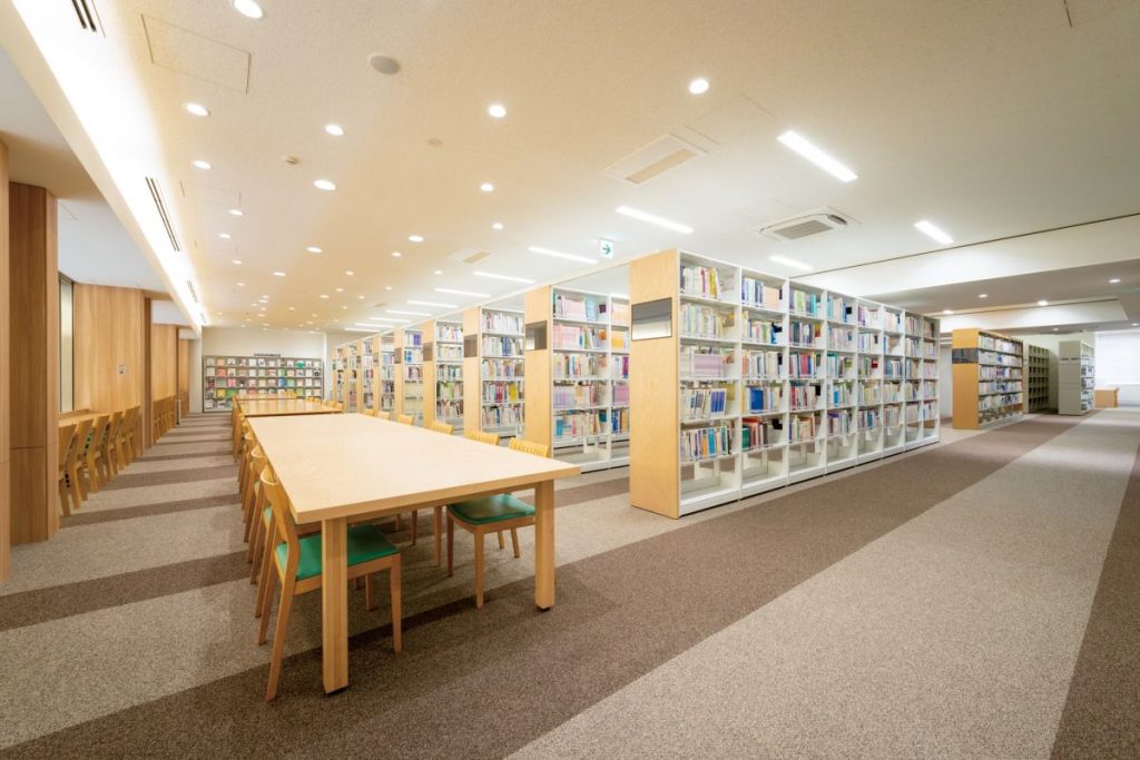 天使大学図書館